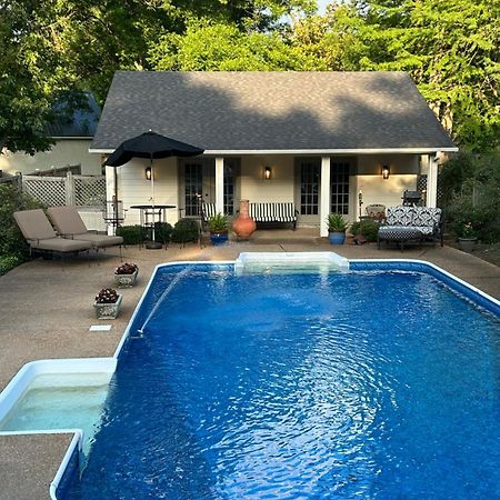 Отель Pool House Кларксдейл Экстерьер фото
