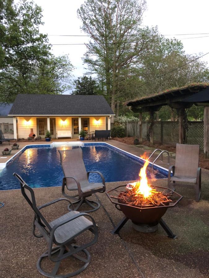 Отель Pool House Кларксдейл Экстерьер фото